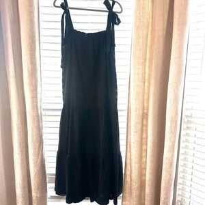 Elegant Black Sleeveless, Tie Dress